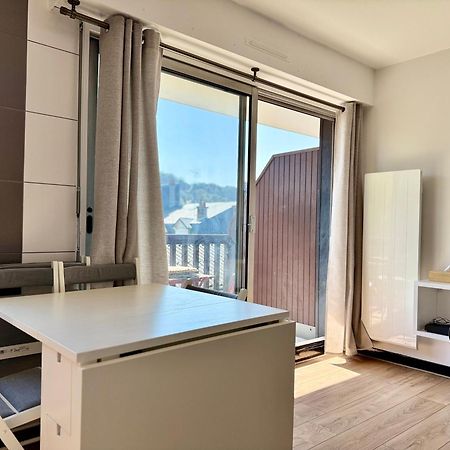 Le Yearling Apartment Deauville Exterior photo